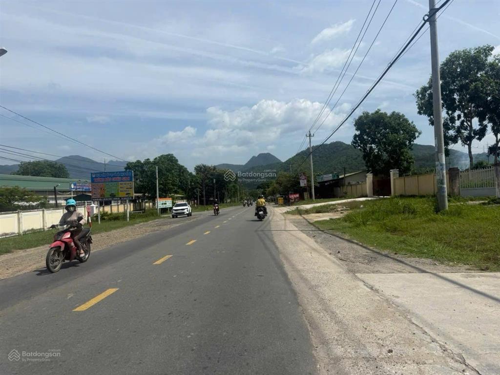 Bán đất nguyễn xiển, 148,6m2, 2 tỷ 950