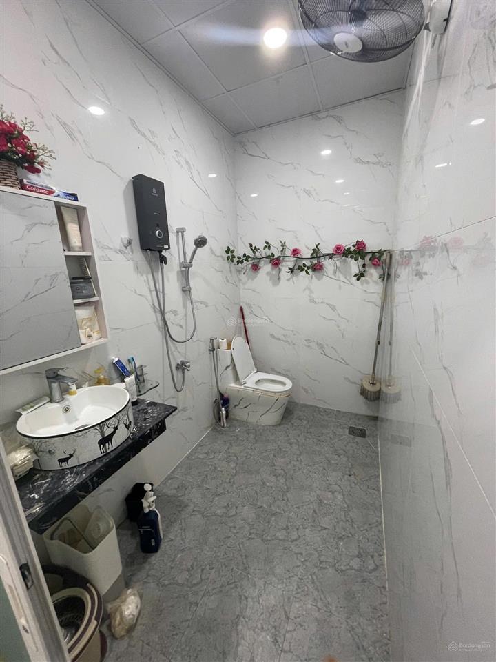 Mã 2001 sơn thủy, bắc nha trang
nhà cấp 4 60,6m 3 tỷ 750 triệu