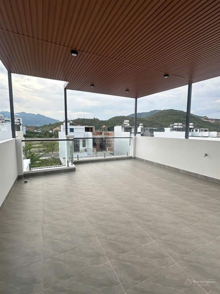 Mã 1740 kđt mỹ gia gói 3, nha trang nhà phố 3 tầng 1 tum 100m2 8 tỷ 900