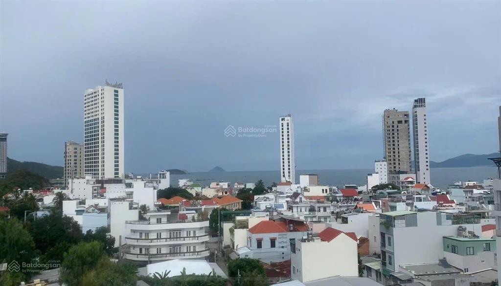 Nhà hẻm nguyễn khắc viện  gần biển nha trang 122,6m² đất 9,3 tỷ