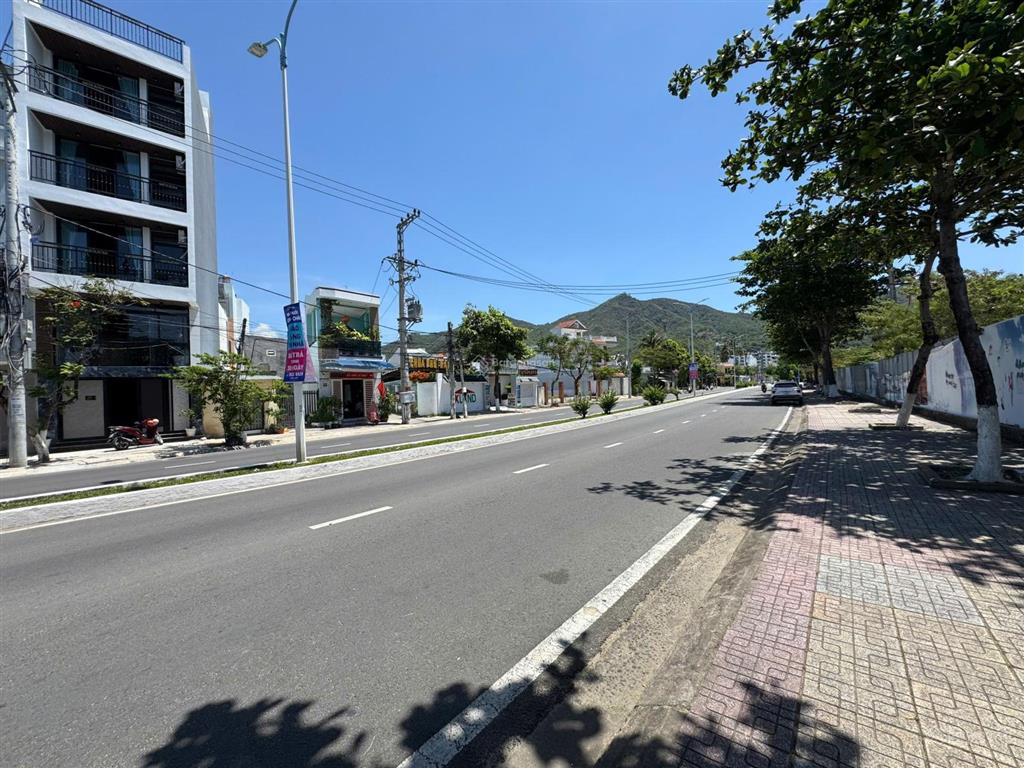 Phạm văn đồng, nha trang tòa nhà căn hộ 52m² 13 tỷ