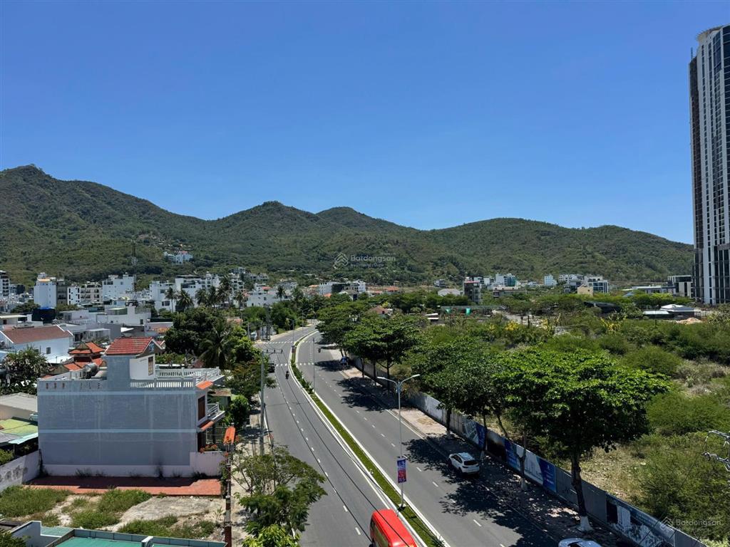 Phạm văn đồng, nha trang tòa nhà căn hộ 52m² 13 tỷ