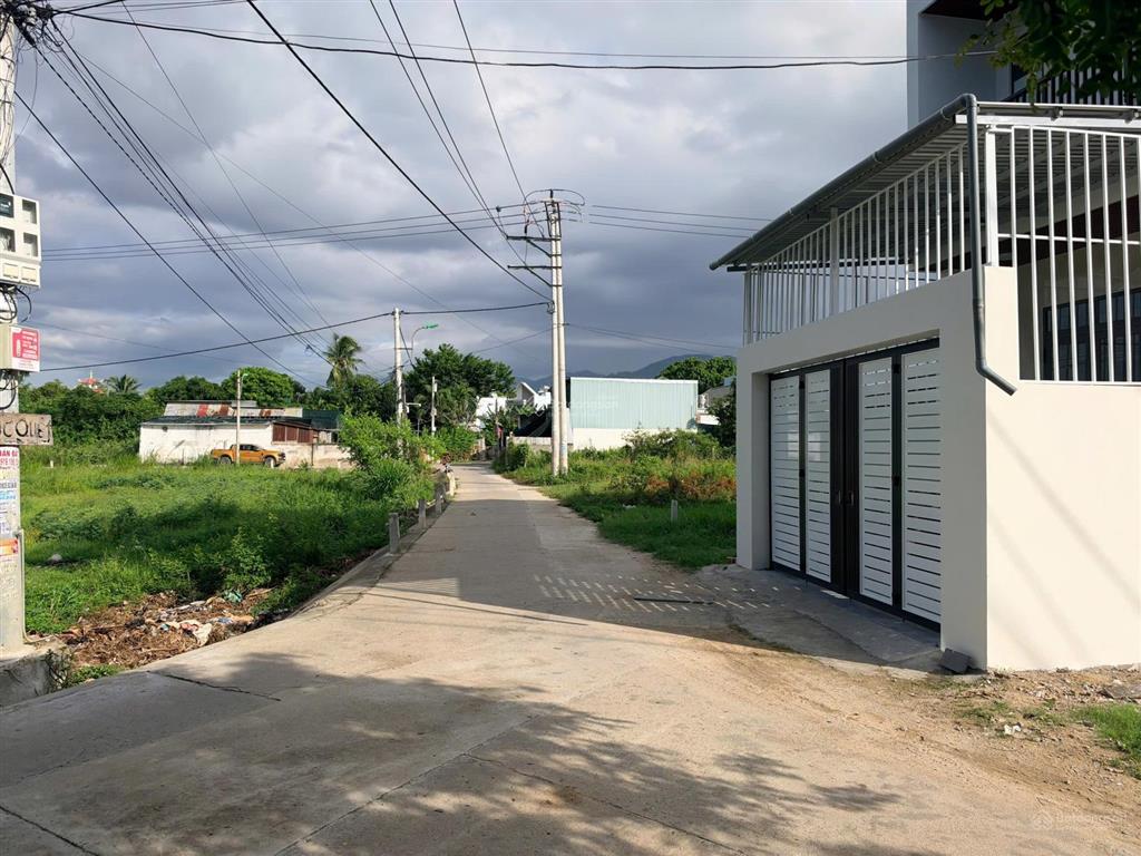 Vĩnh điềm thượng, tây nha trang đất ở 2 mặt tiền sát đường d30 2,25 tỷ 66,2m