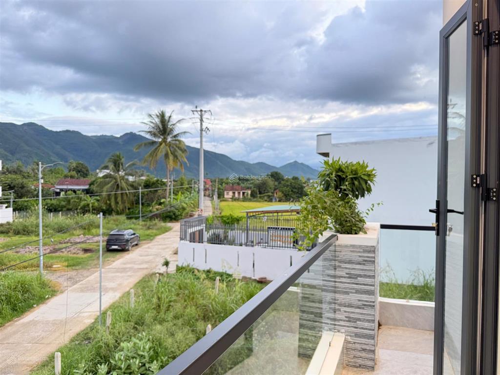 Nhà 2 tỷ 950 mặt tiền đường cây duối, xã diên khánh
