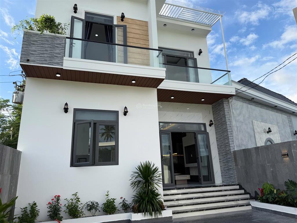 Nhà 2 tỷ 950 mặt tiền đường cây duối, xã diên khánh