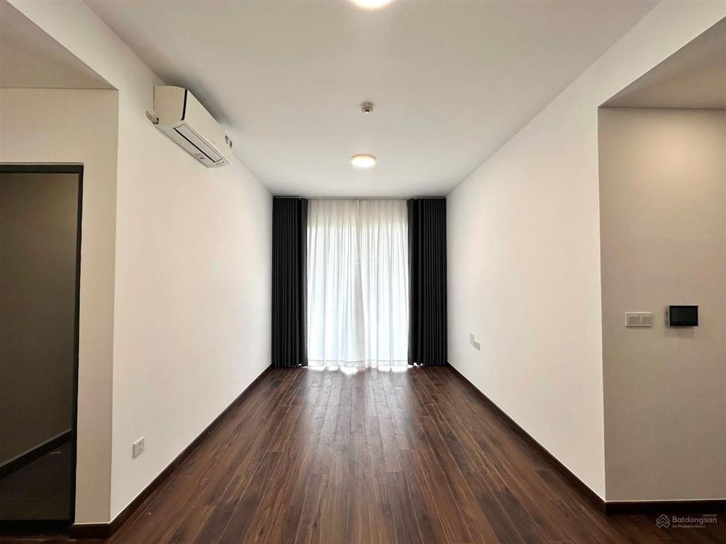 Bán căn đã có sổ hồng sẳn, 2pn thoáng mát. view kênh đào.  0902 593 ***
