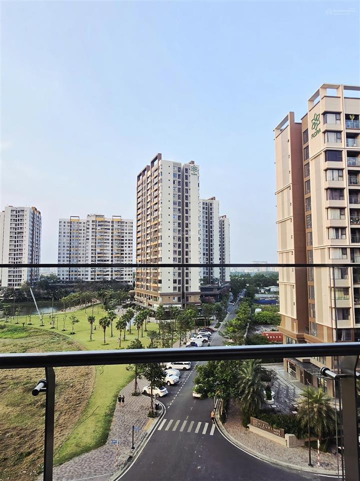 Không thể bỏ lỡ căn góc 85m2 phân khu cao cấp panorama đã có sổ hồng công chứng ngay. 0902 593 ***