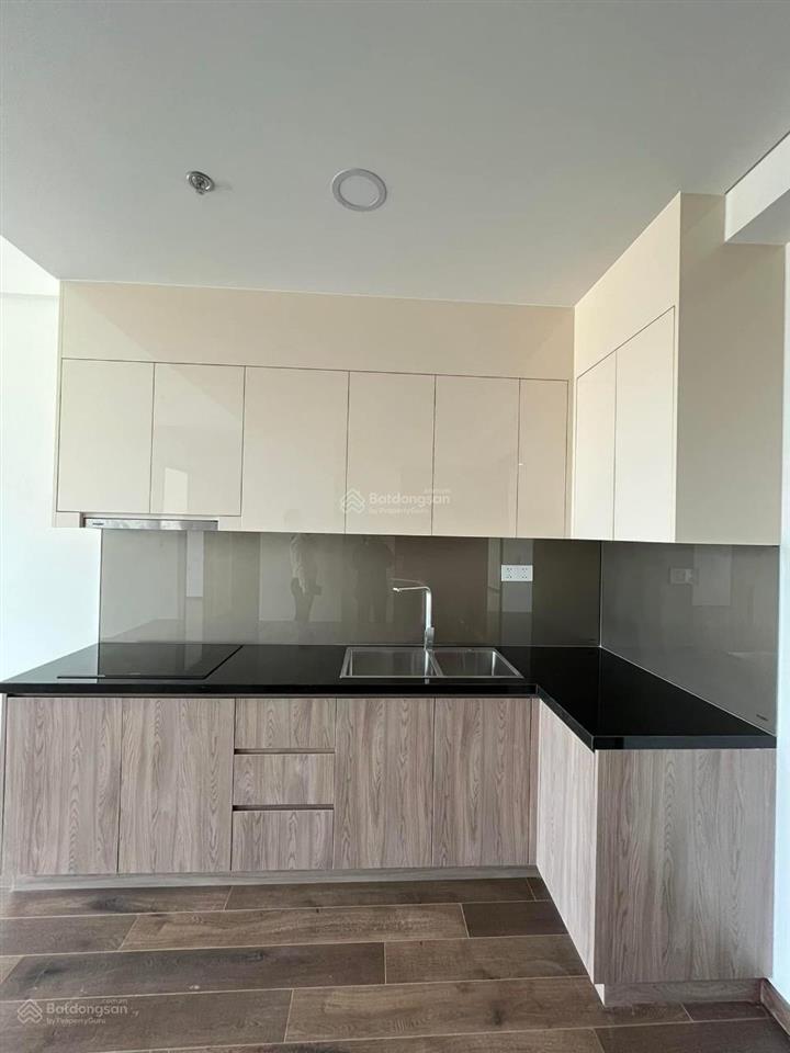 Bán gấp căn hộ 2pn panorama full nội thất mới  đẹp. đã có sổ hồng công chứng liền. 0902 593 ***