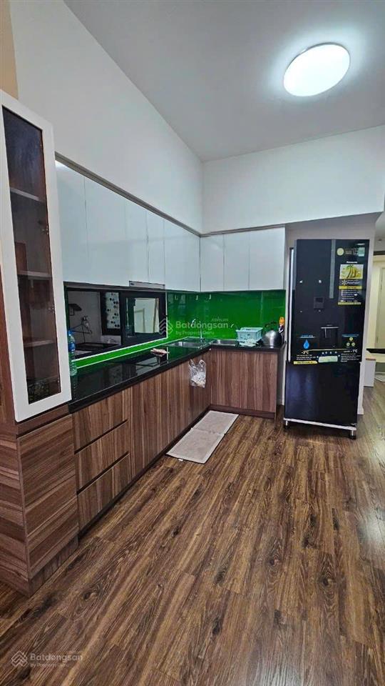 Căn hộ 2pn 2wc đã có sổ hồng, nhà full nội thất, view kênh mát mẻ. 0902 593 ***
