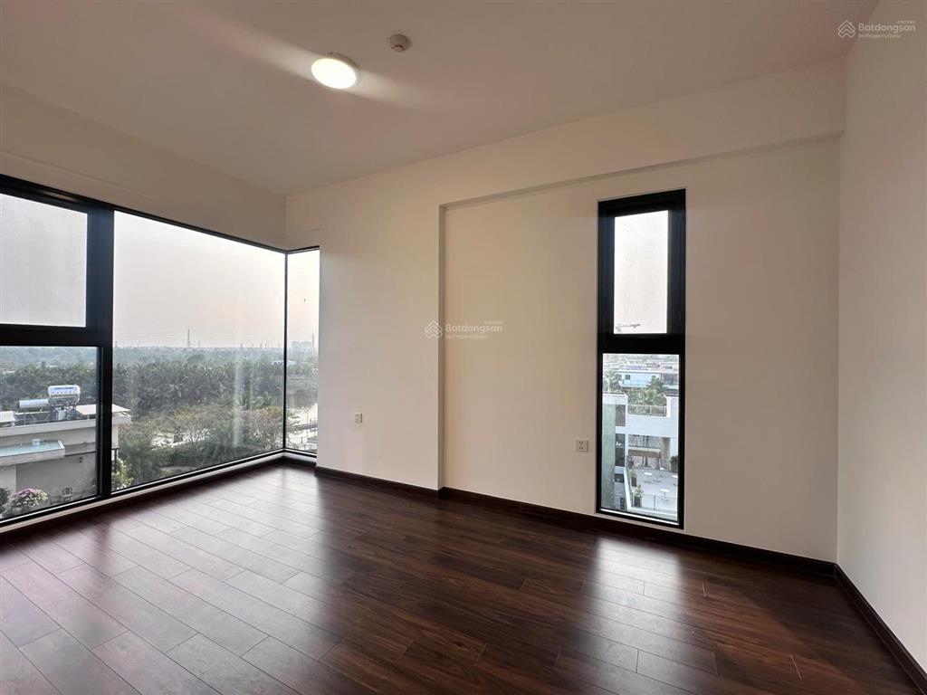 Cần bán gấp căn góc panorama 99m  view sông tầng đẹp  sổ hồng sẵn.  0902 593 ***