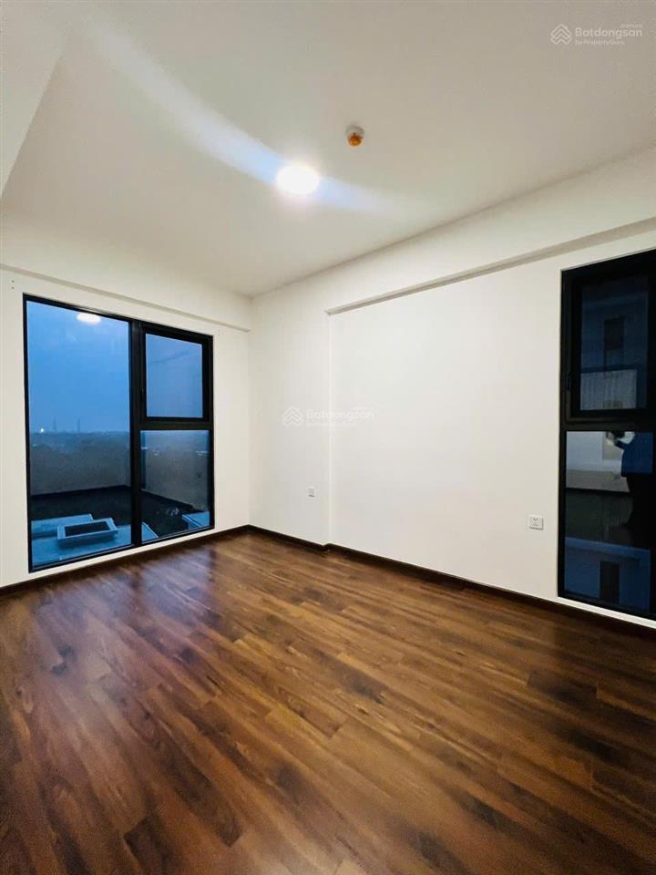 Cần bán gấp căn góc panorama 99m  view sông tầng đẹp  sổ hồng sẵn.  0902 593 ***
