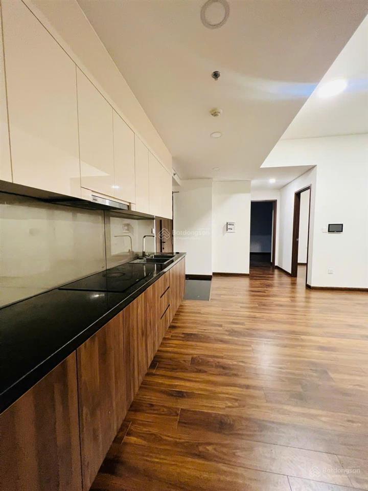 Cần bán gấp căn góc panorama 99m  view sông tầng đẹp  sổ hồng sẵn.  0902 593 ***
