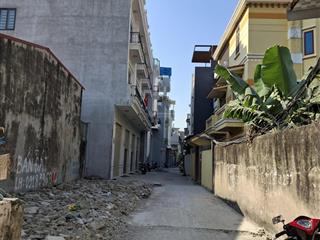 Bán đất lô góc mặt ngõ 713 thiên lôi diện tích 66m2 lô góc mặt ngõ thông. ô tô đậu tận đất. sổ đỏ