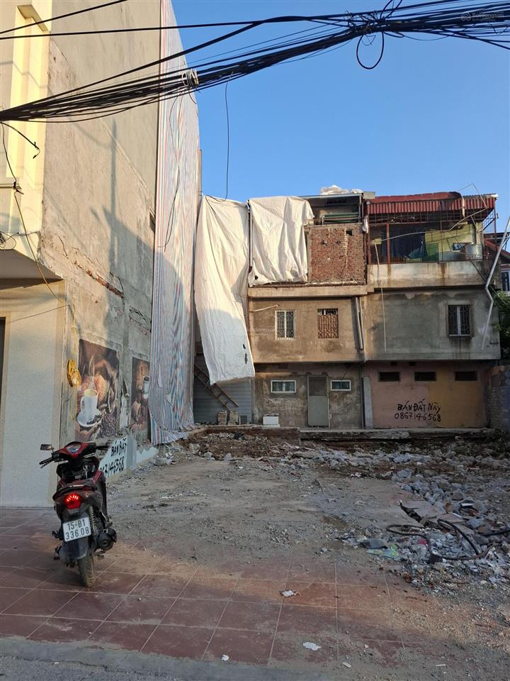 Bán 1 lô đất duy nhất mặt đường mương đông khê phố cấm cho khách xây căn độc lập diện tích 60m