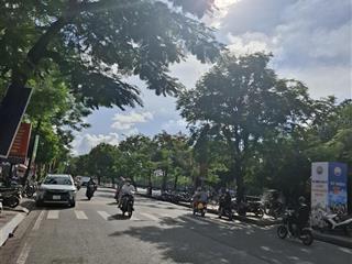 Bán nhà mặt đường quang trung ngay nhà hát lớn hải phòng. cực đẹp, view hồ trọn đời
