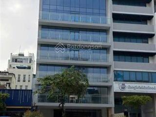Chốt liền tay  nhận ngay 1 chỉ vàng 9999 siêu toà nhà mới xây dtsd 2400m2 mt đường lớn