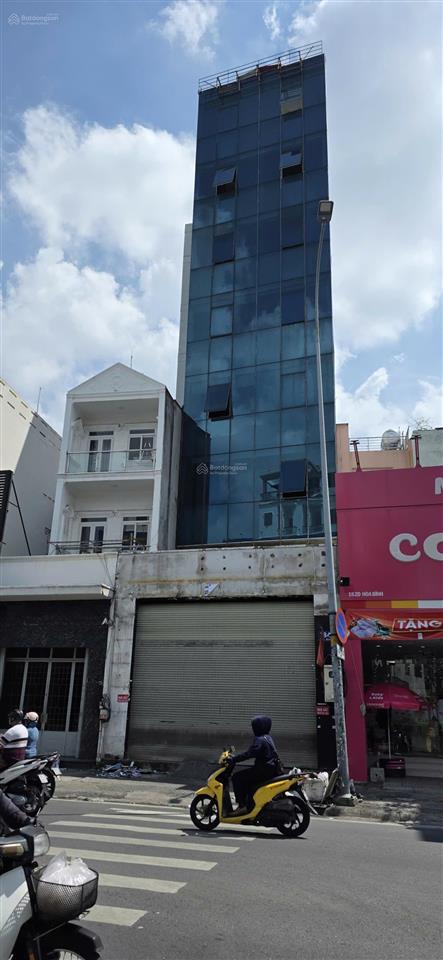 Độc quyền cho thuê toà nhà mt 184 hoà bình vị trí đắc địa có 1 không 2 cho thẩm mỹ  trường học