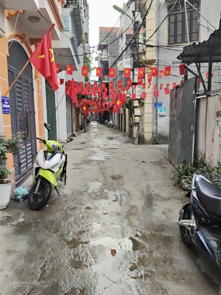 Bán đất tặng nhà 3 tầng văn hội, ô tô đỗ cửa, ở hay xây ccmn cho thuê tuyệt, 90m chỉ 10,9 tỷ