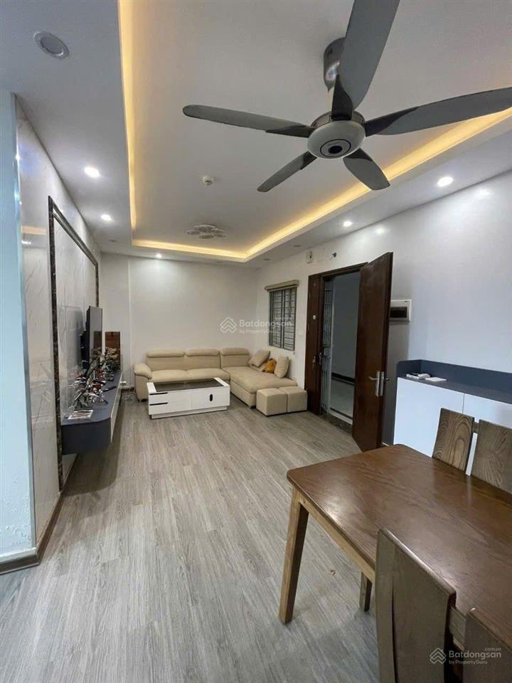 Bán gấp chung cư 80m2 quan hoa cầu giấy  giá 6,7 tỷ  0964 558 ***