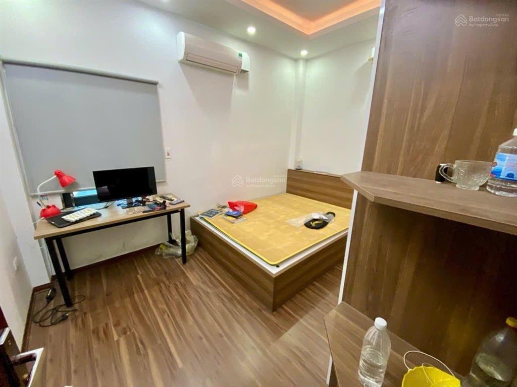 Bán gấp nhà tây mỗ  38m2 6t gần vinrsmart không lỗi pt  giá 5,2 tỷ  0964 558 ***