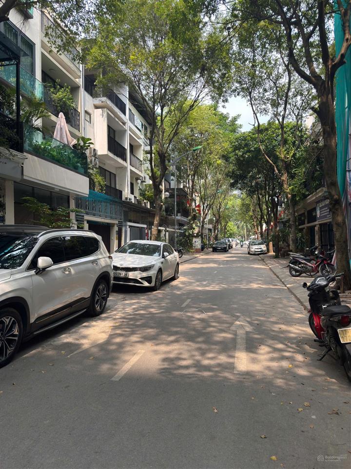 Cho thuê liền kề trịnh văn bô, 2 mặt thoáng, đường ô tô tránh, vỉa hè rộng  giá thuê 17 triệu