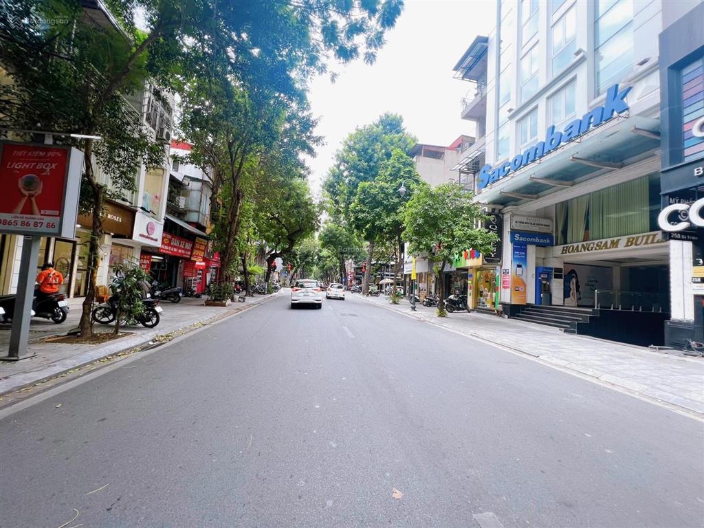 Bán mặt phố bạch mai trung tâm 2 bà trưng vỉa hè  kinh doanh sầm uất, 6tầng thang máy, 97m2 35tỷ