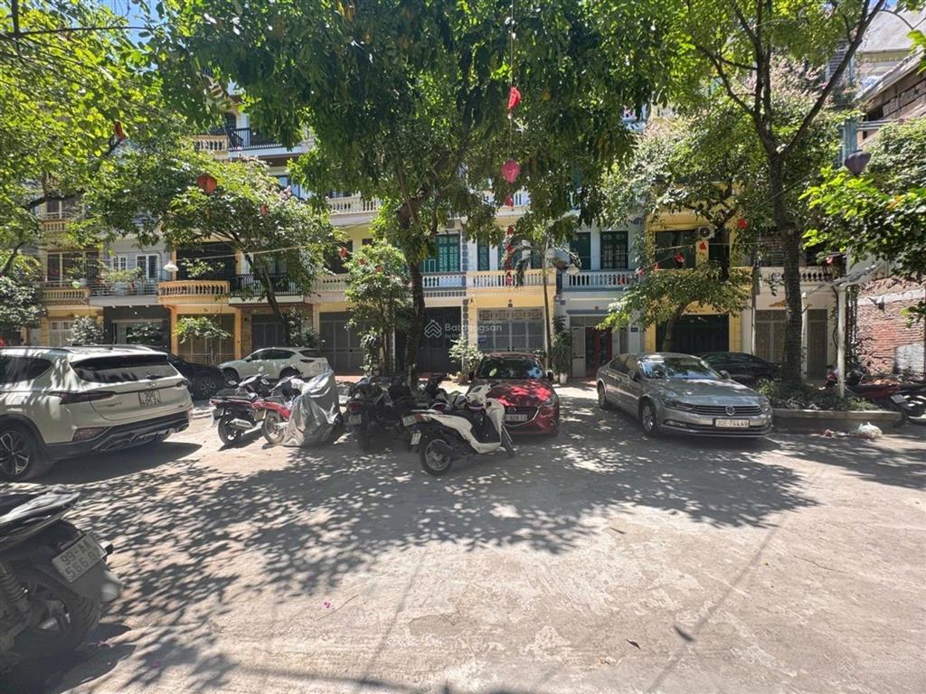Bán nhà phố nguyễn cảnh dị kđt đại kim vỉa hè ô tô tránh dừng đỗ ở sướng 54m  5 tầng  21.5 tỷ