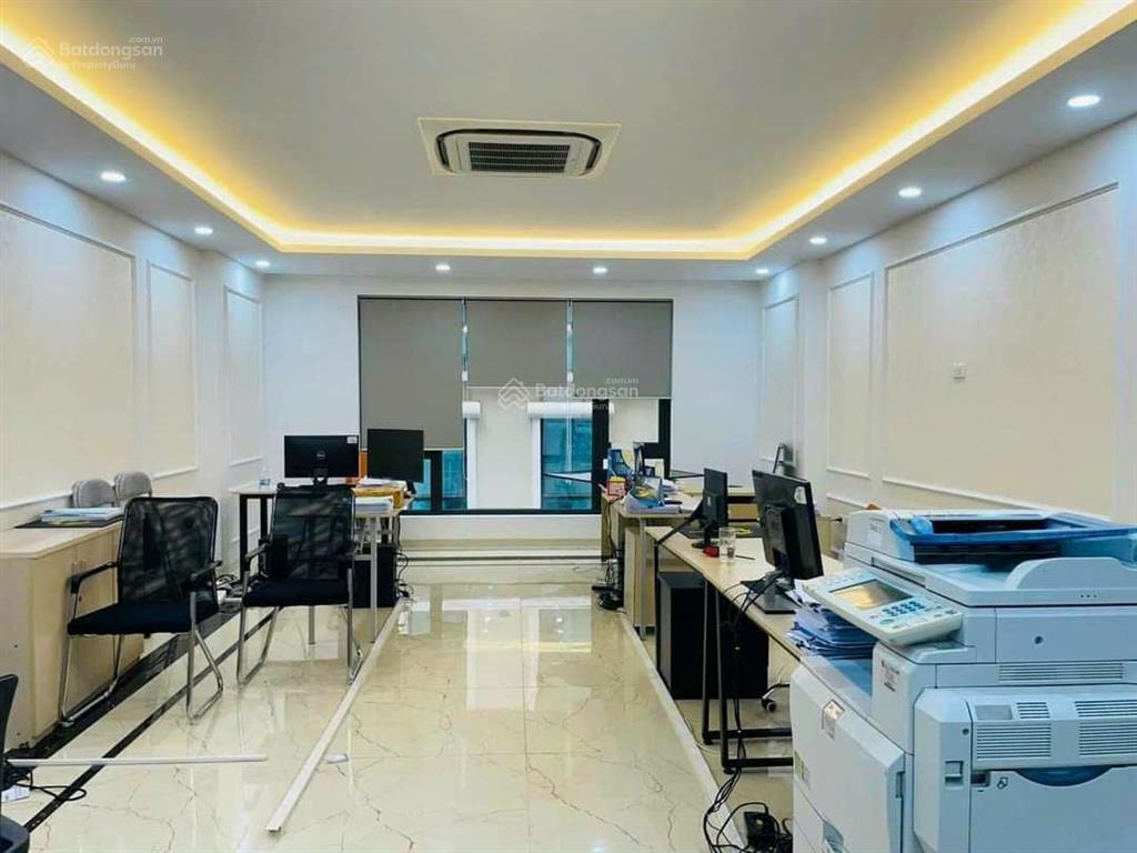 Bán toà vp mặt phố nguyễn khang  trung tâm cầu giấy vỉa hè rộng  dòng tiền tốt  90m  8t 47 tỷ