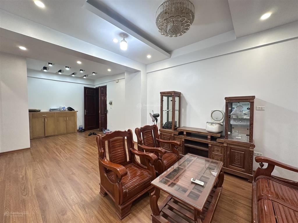 Chủ giảm giá  giá đầu tư  nhà giáp bát view hồ  ở hay đầu tư đều đẹp  100m  mt 7m  20 tỷ