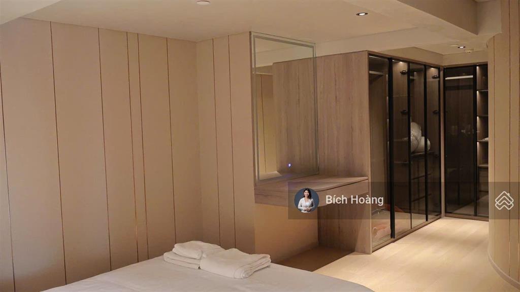 The galleria  cho thuê căn hộ 4pn full nội thất, thang riêng lên căn hộ