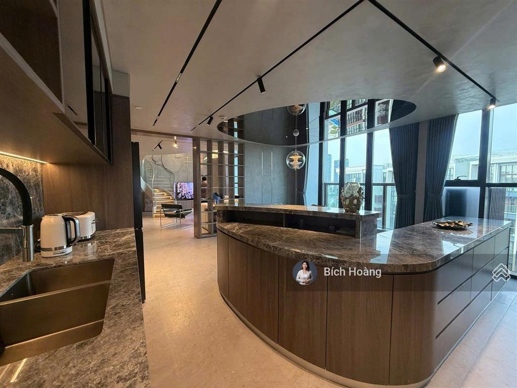 The galleria  cho thuê căn hộ 4pn full nội thất, thang riêng lên căn hộ