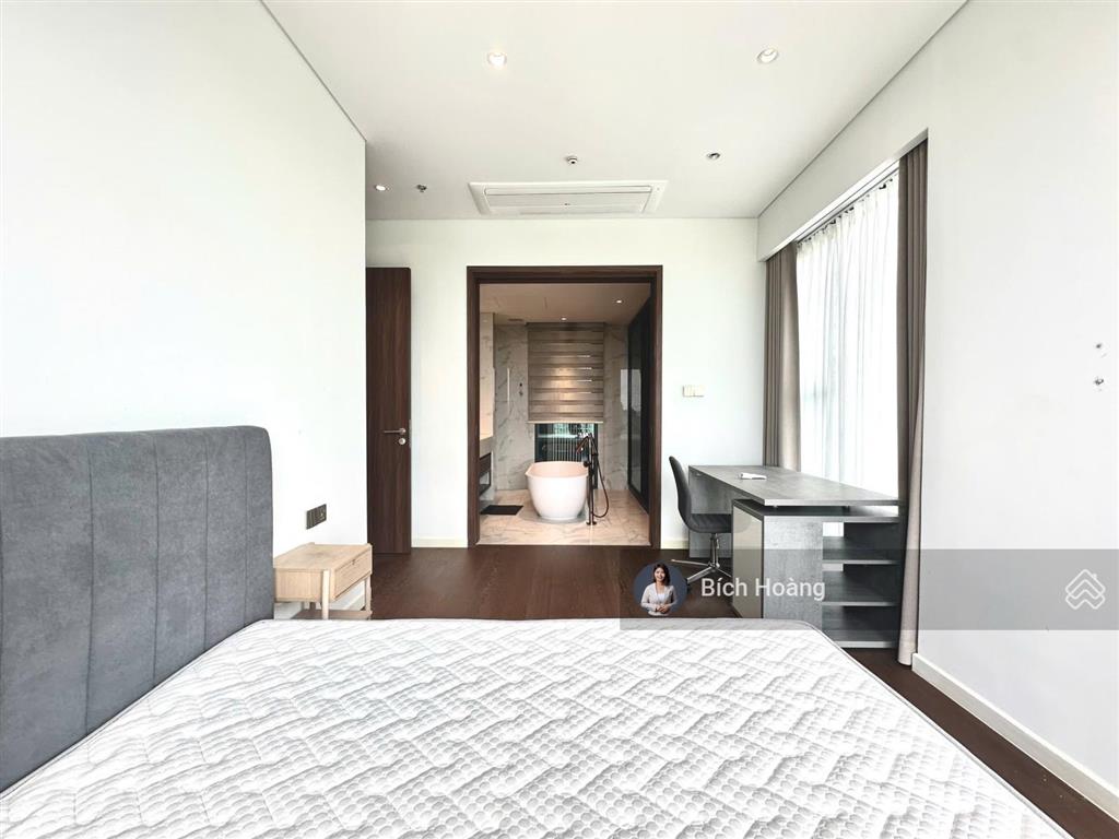 * the crest  bán căn hộ 2pn  full nội thất  94m2  giá chỉ 25 tỷ all  in