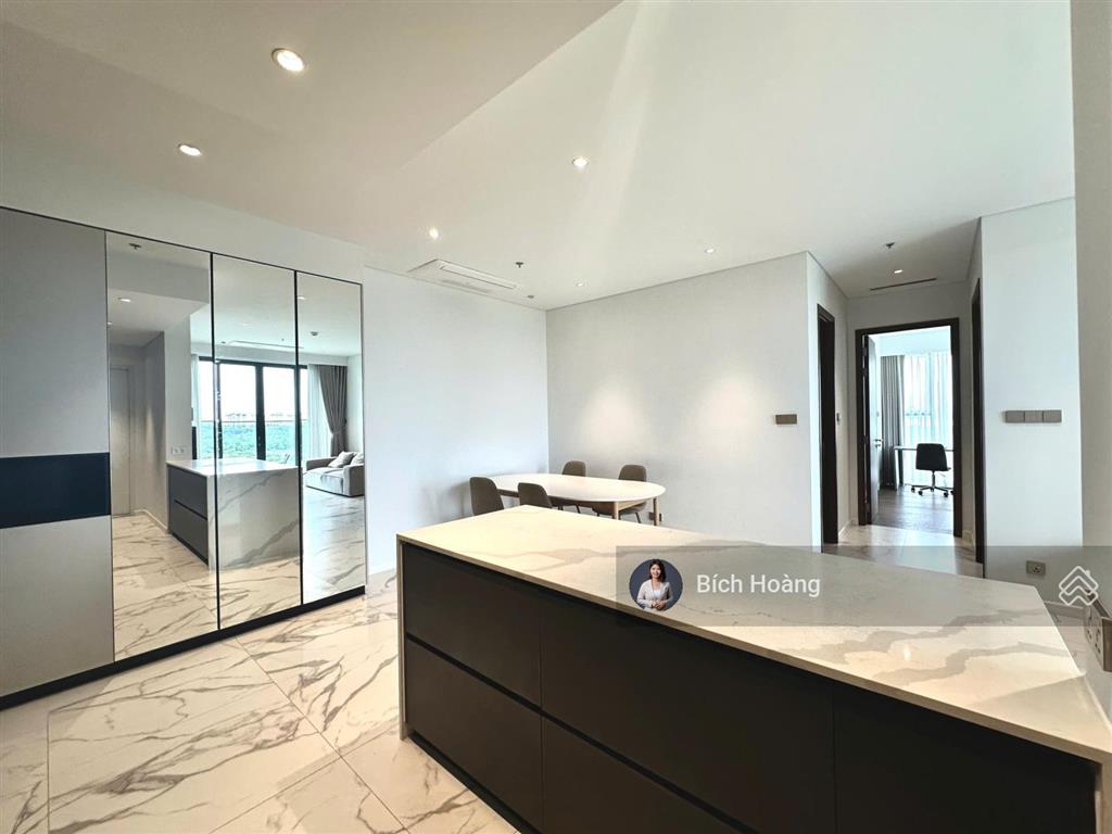 * the crest  bán căn hộ 2pn  full nội thất  94m2  giá chỉ 25 tỷ all  in