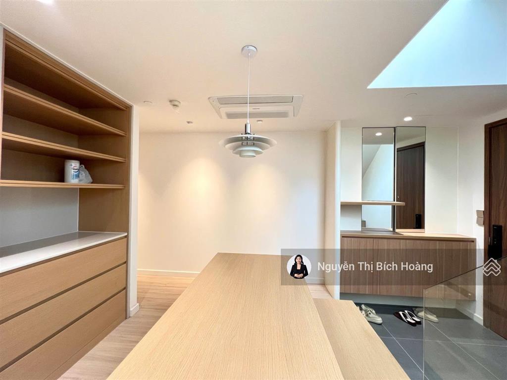 The galleria residence  duplex  cho thuê căn hộ 2pn  full nội thất  sân vườn riêng