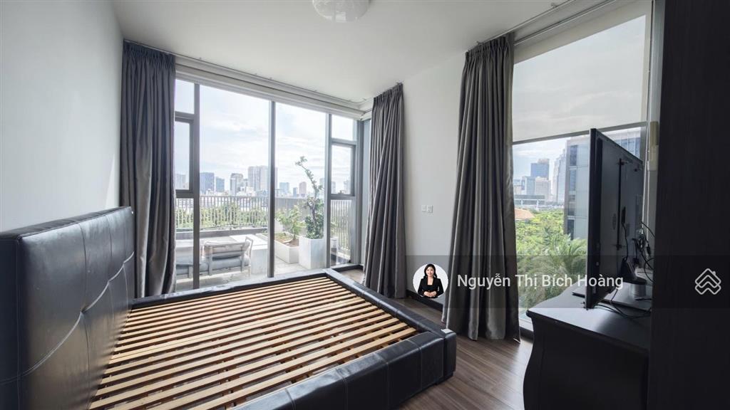 Empire city cho thuê  căn hộ 2pn  full nt  có sân vườn riêng