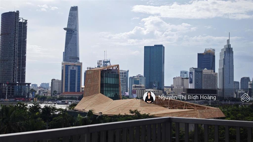 Empire city cho thuê  căn hộ 2pn  full nt  có sân vườn riêng