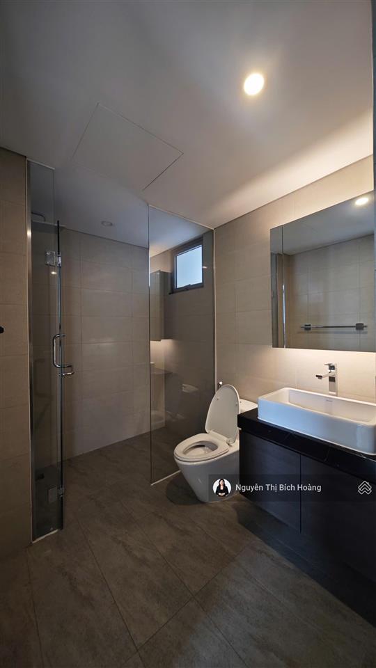 Empire city cho thuê  căn hộ 2pn  full nt  có sân vườn riêng