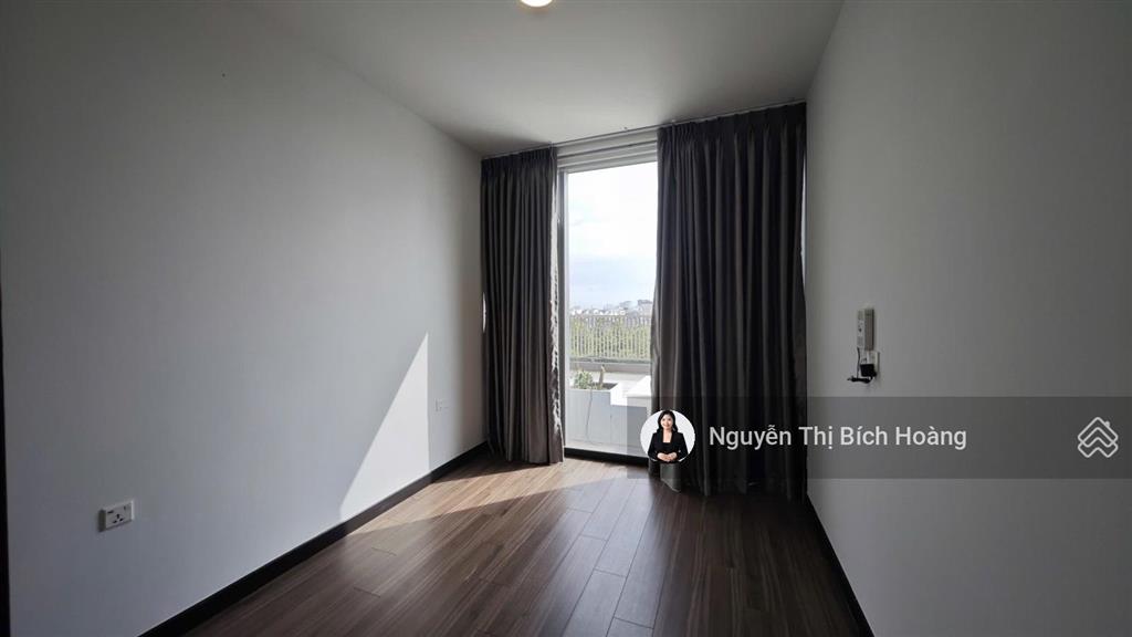 Empire city cho thuê  căn hộ 2pn  full nt  có sân vườn riêng