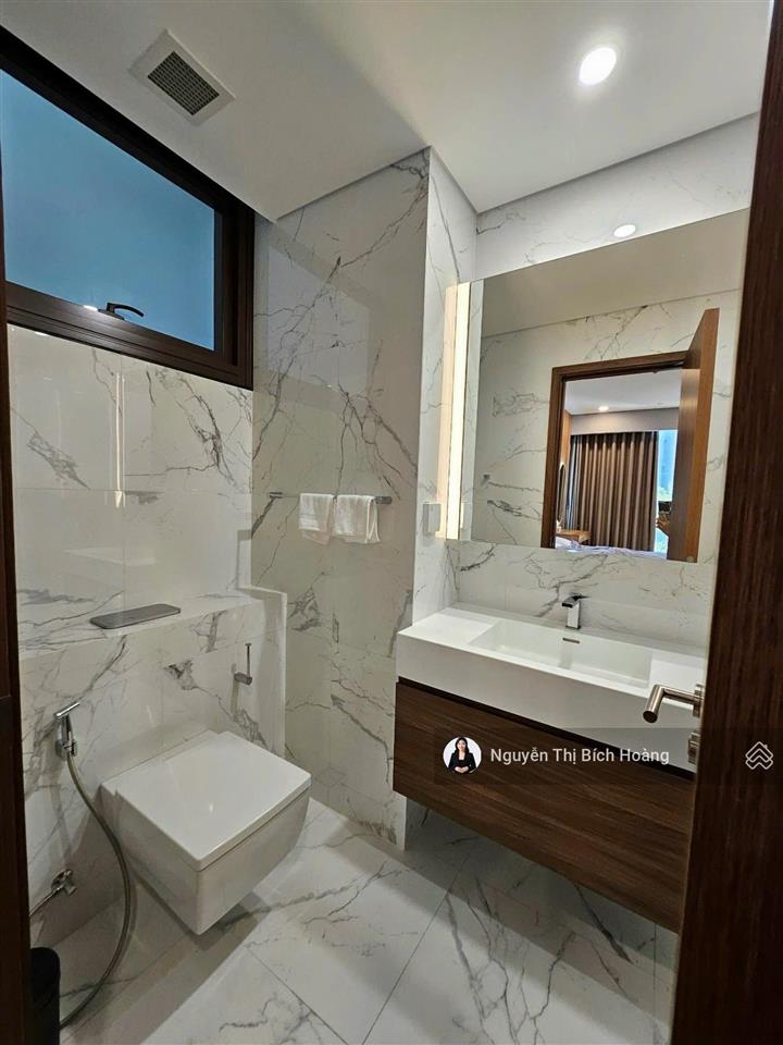 The galleria cho thuê  căn hộ 2pn  full nt  giá tốt