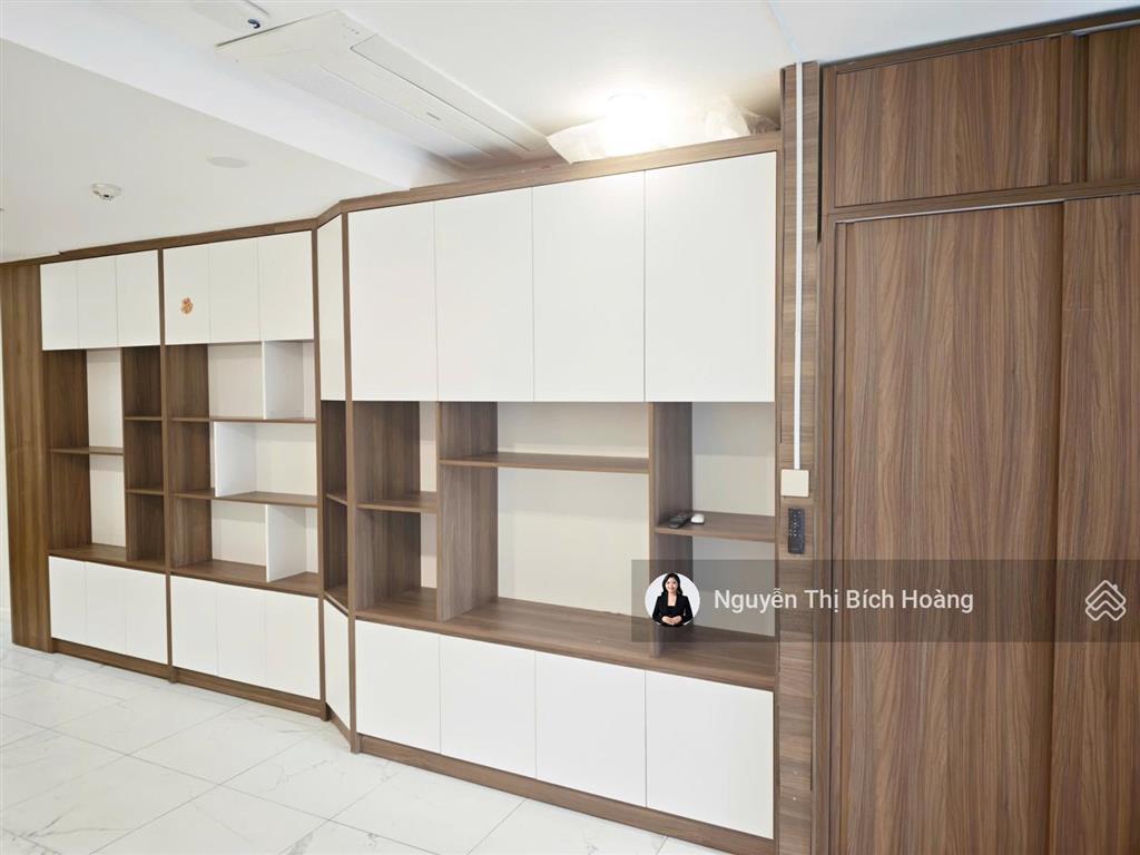 The galleria cho thuê  duplex 3pn  full nt  có sân vườn