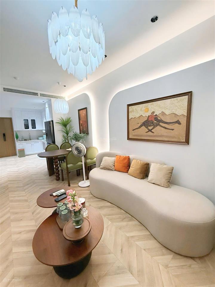 Bán nhanh căn opal garden 2pn 71m2. decor đẹp full nội thất xịn xò. đã có sổ hồng. sát bên gigamall