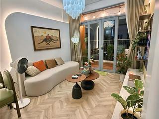 Bán nhanh căn opal garden 2pn 71m2. decor đẹp full nội thất xịn xò. đã có sổ hồng. sát bên gigamall