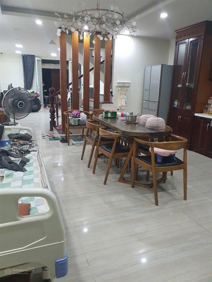 Bán nhà đẹp giá tốt ngay tttm gigamall, khu bên sông p. hiệp bình chánh. nhà 4 tầng 90m2(5x18m)