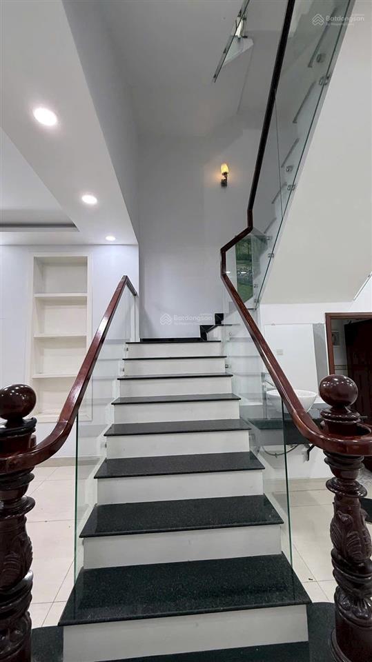 Giảm 3 tỷ bán nhanh nhà 4 tầng 5x22m mặt tiền kd đường số 3, p. hiệp bình. khu đồng bộ sang trọng