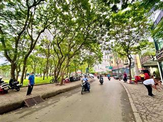 Cần bán nhà 6 tầng kinh doanh dt 85m hồ ba mẫu oto đỗ cửa sdcc