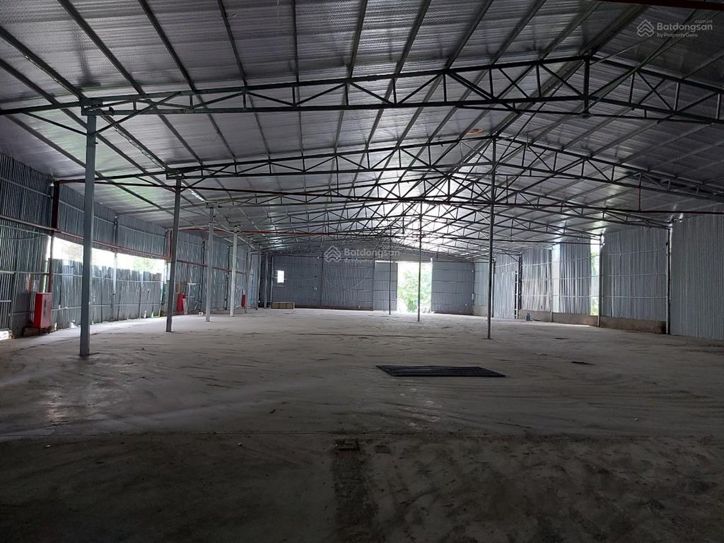 Cần cho thuê 900m² kho xưởng tại cầu diễn container vào tận nơi