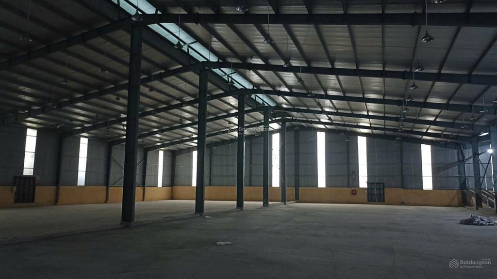 Cần cho thuê 1500m kho xưởng cầu diễn container vào tận nơi