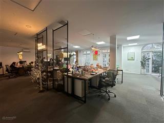 Cho thuê văn phòng tại saigon pearl, 60 triệu, 180 m2