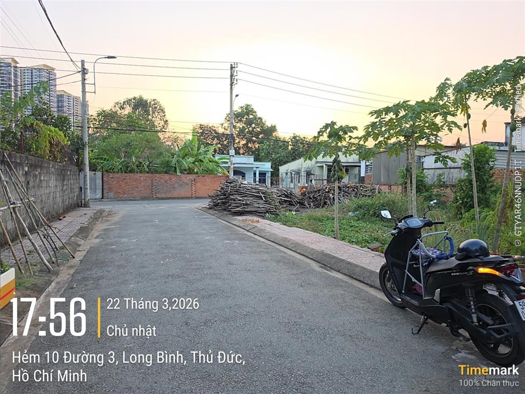 Chính chủ cần bán đất hẻm xe tải tránh nhau sát vinhomes quận 9