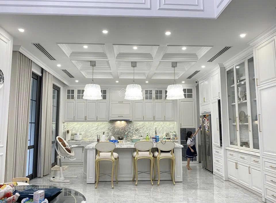 Bán gấp biệt thự vinhomes central park